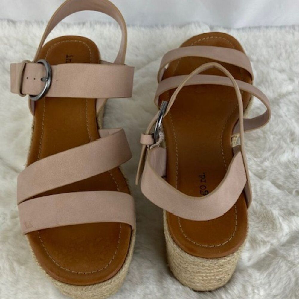 Indigo Rd Pink Platform Sandals - Picture 4 of 5